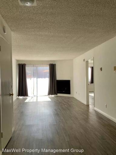 Main picture of 2505 4th St