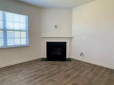 Main picture of 98 Prairie St