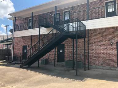 Main picture of 1402 Hunt St