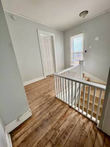Main picture of 1400 Bemis St SE