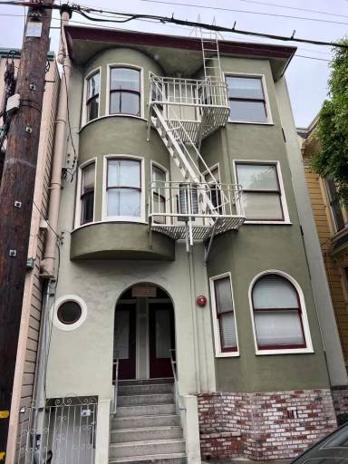 Main picture of 140 Steiner St