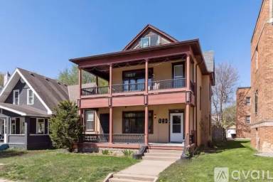 Main picture of 3506 Pleasant Ave