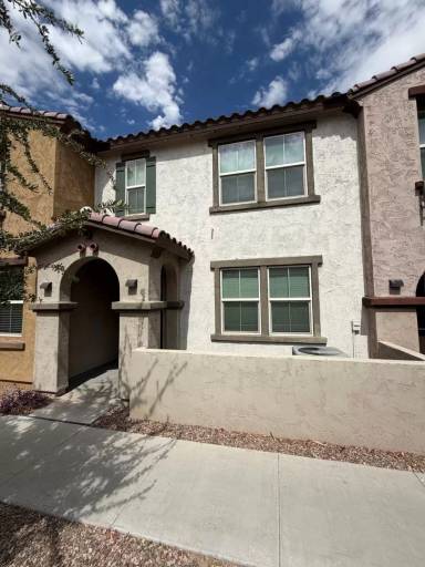 Main picture of 6106 S Roosevelt St