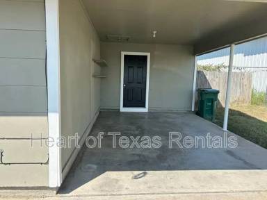 Main picture of 822 N Avenue F