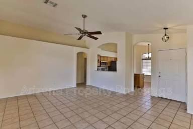 Main picture of 1885 E Palomino Dr