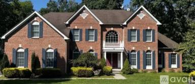 Main picture of 255 Rising Meadow Way