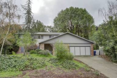 Main picture of 114 Belridge Dr