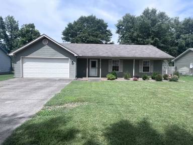 Main picture of 28 Burns Dr