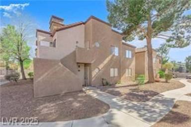 Main picture of 2983 Juniper Hills Blvd