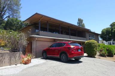 Main picture of 294 Quinnhill Rd