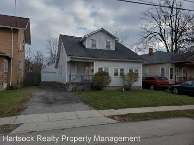 Main picture of 625 S Scott St