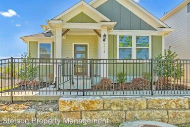 Main picture of 5402 Golden Canary Ln