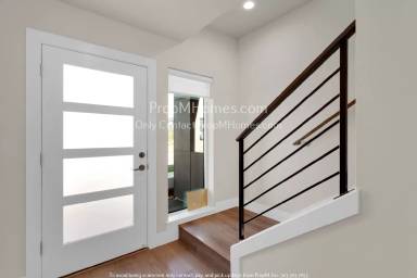 Main picture of 4089 SE 68th Ave