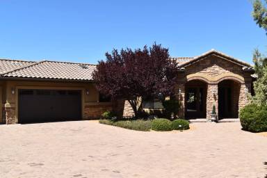 Main picture of 650 Haisley Rd