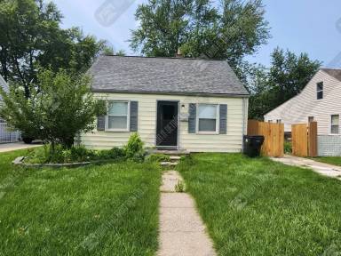 Main picture of 26475 Chippendale St