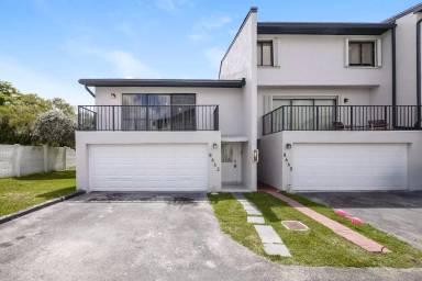 Main picture of 8662 SW 154th Circle Pl
