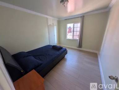 Main picture of 1406 Highland Blvd