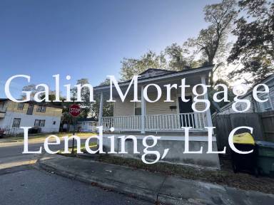 Main picture of 2500 Harden St