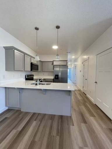 Main picture of Parkside at Herriman Town Center