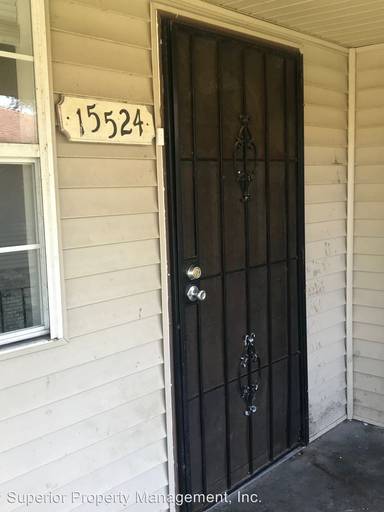 Main picture of 15520 Dwyer Blvd