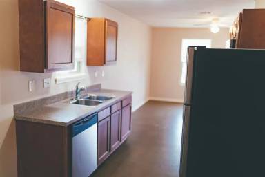 Main picture of 185 Brownlee Rd