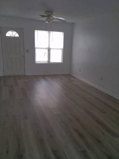 Main picture of 1009 Benjamin Blvd