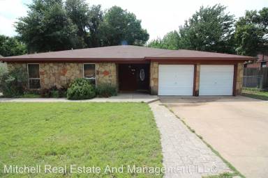 Main picture of 324 Cherry St