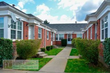 Main picture of 5044 SE 75th Ave