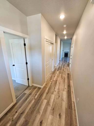 Main picture of 1400 Dahlia St