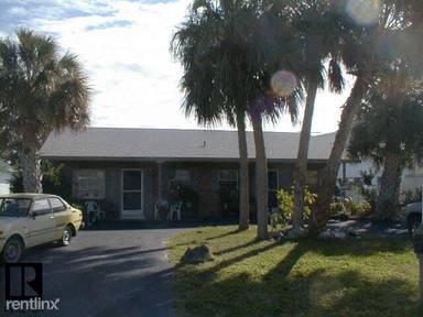 Main picture of 10629 101st St
