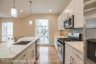 Main picture of 915 N 19th St