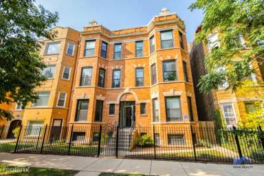 Main picture of 2854 W Shakespeare Ave