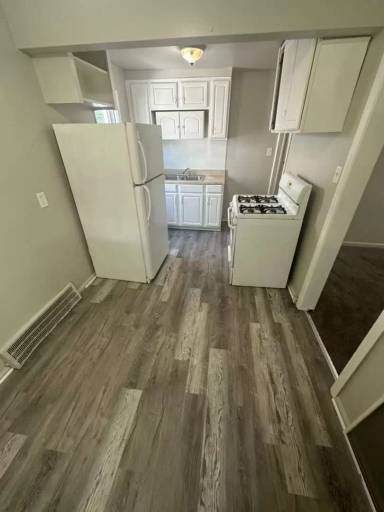 Main picture of 9386 Coyle St