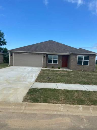 Main picture of 1825 Blake Ln