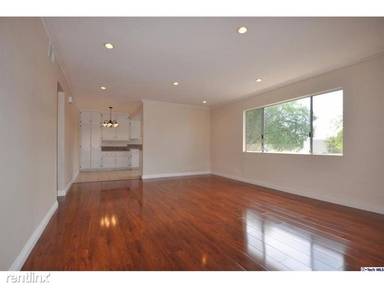 Main picture of 1821 Pepper St