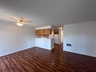 Main picture of 1781 NE Wichita Way