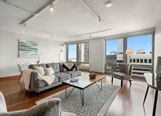Main picture of Plaza 440 Condos