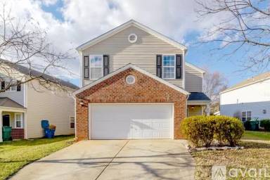 Main picture of 2826 Skybrook Ln