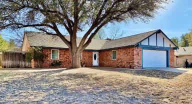 Main picture of 2515 Emerson Dr