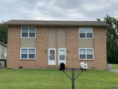 Main picture of 2301 Pinewood Dr