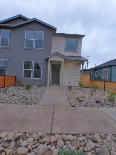 Main picture of 528 S 7th St