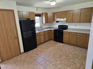 Main picture of 527 Franklin St