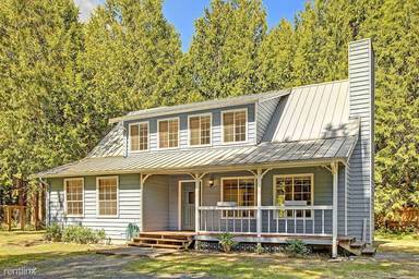 Main picture of 232 222nd Pl NE