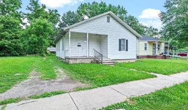 Main picture of 2166 S 13th St