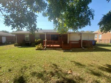Main picture of 801 Glensford Dr