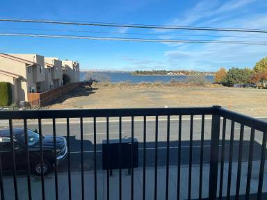 Main picture of 2805 W Marina Dr