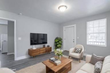Main picture of 1709 S Lyerly St