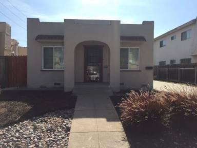 Main picture of 4117 33rd St