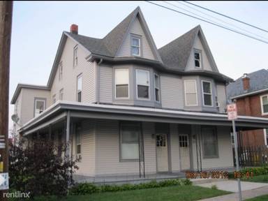 Main picture of 100 Shell St