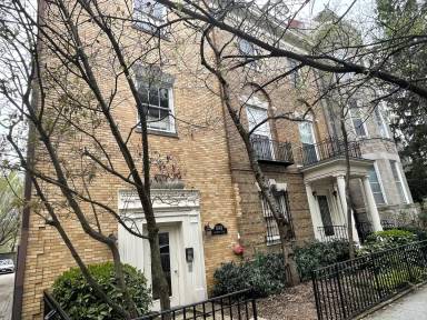 Main picture of 1842 Mintwood Pl NW